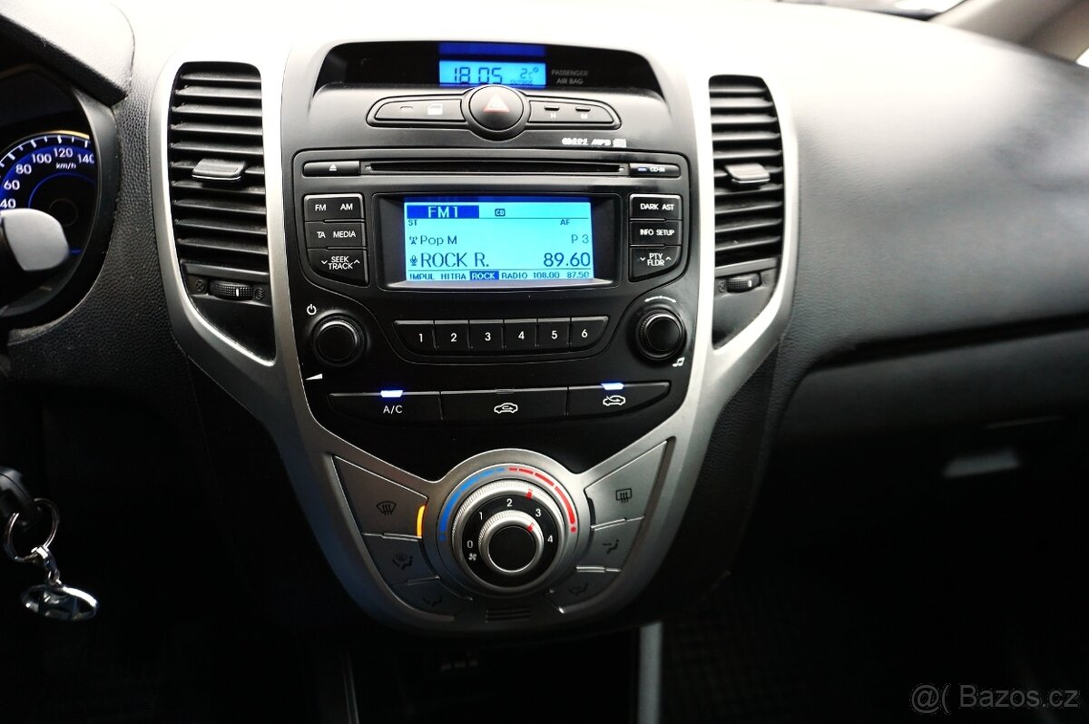 HYUINDAI IX20 1,4 CVVT 66KW 2013 1. MAJITEL 79.500 KM - 15