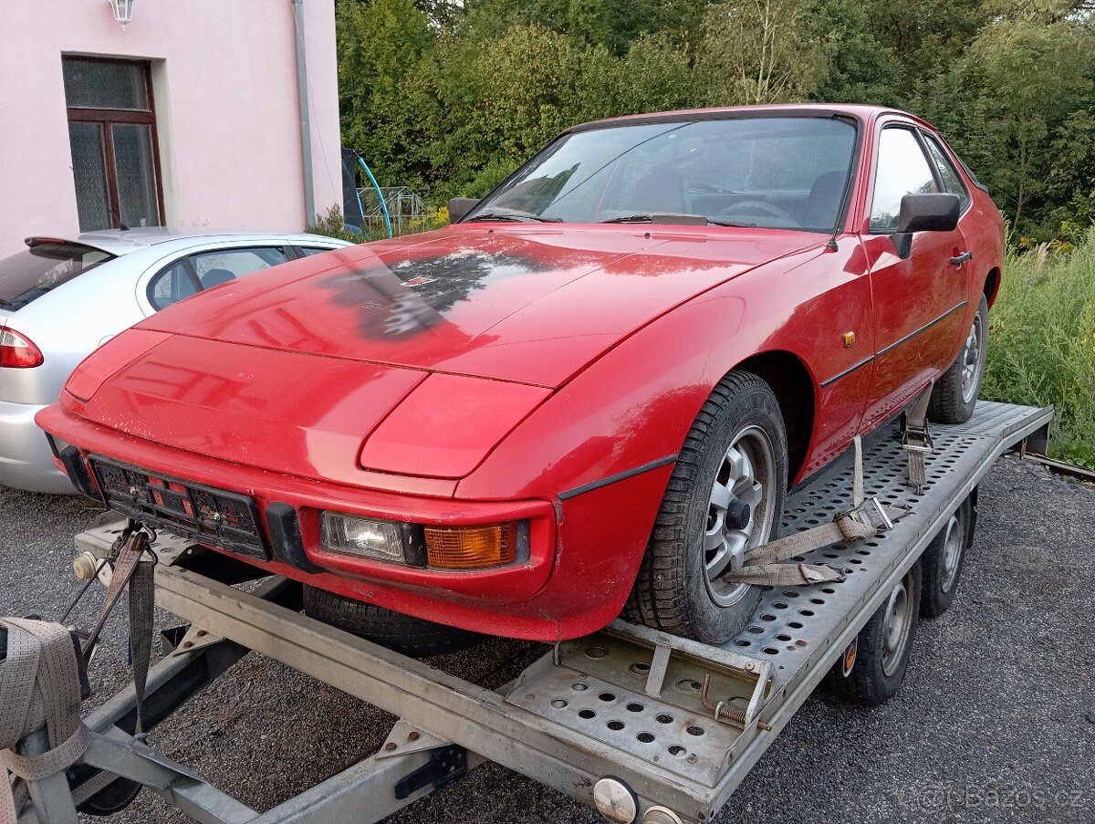 Porsche 924 - 15