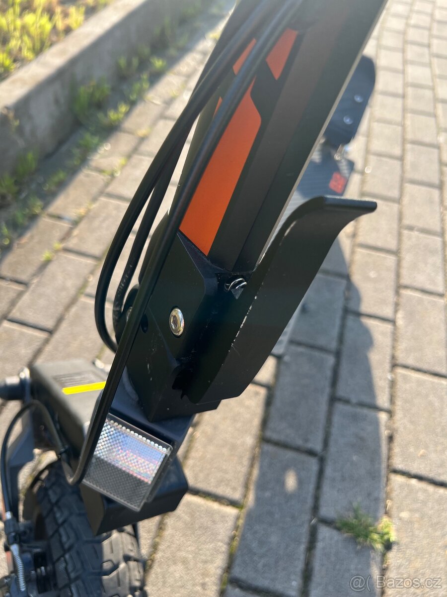 Elektrokoloběžka Kukirin G2 - 15