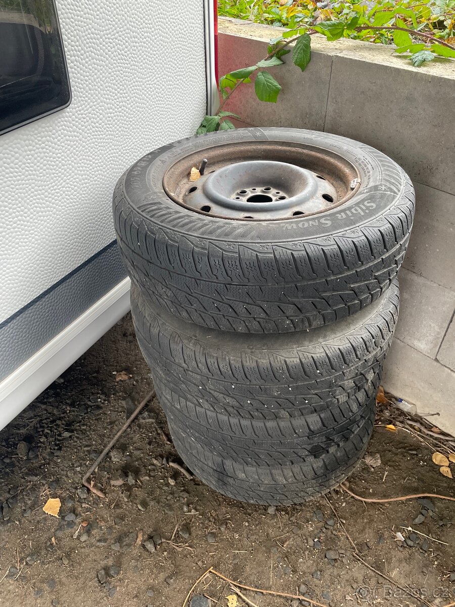 Fiat Ulysse 2.0 JTD 80kw taž.zař, 8 míst - 15