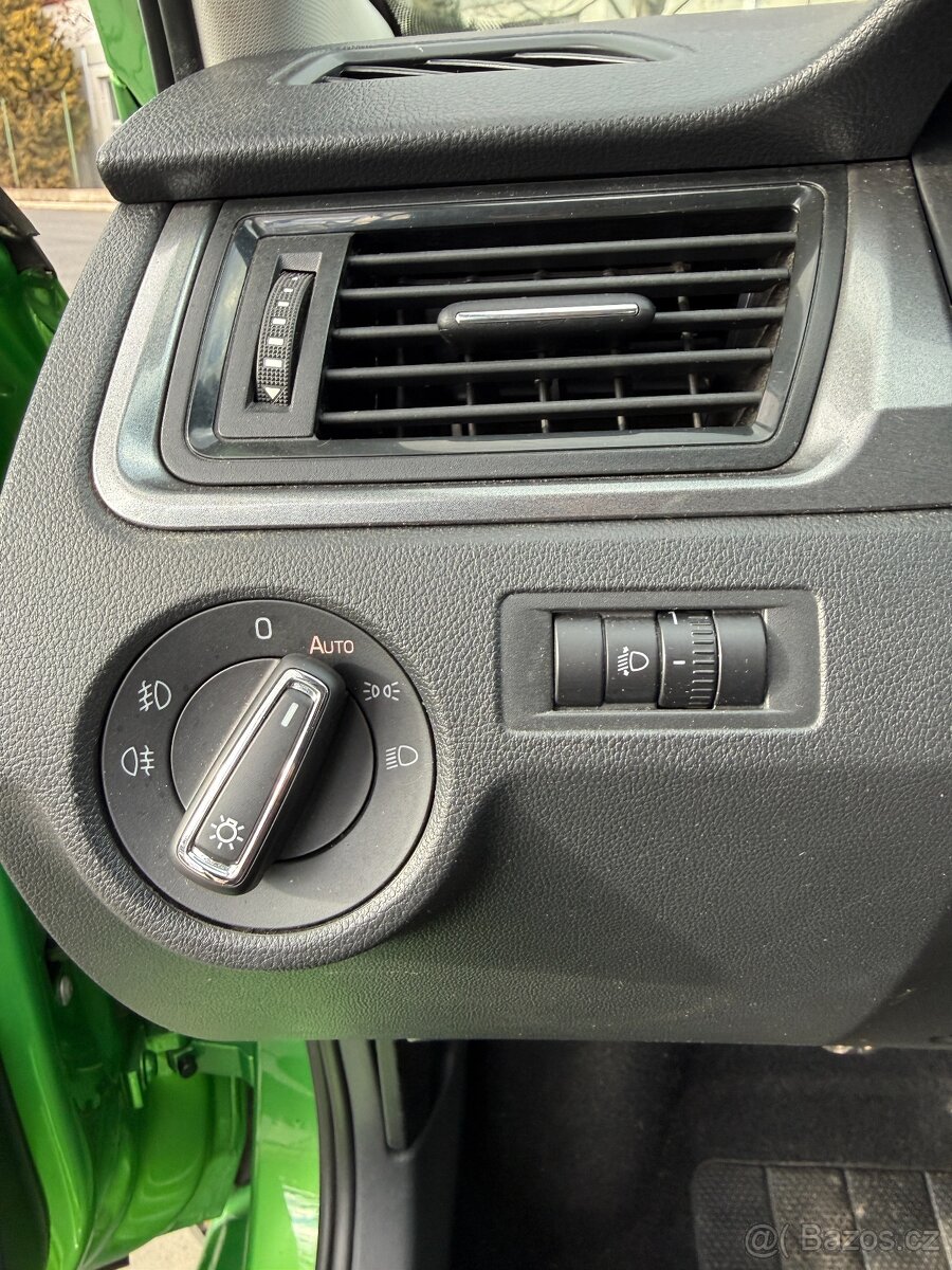 Škoda Rapid Spaceback 1.2 TSI Ambition - 15