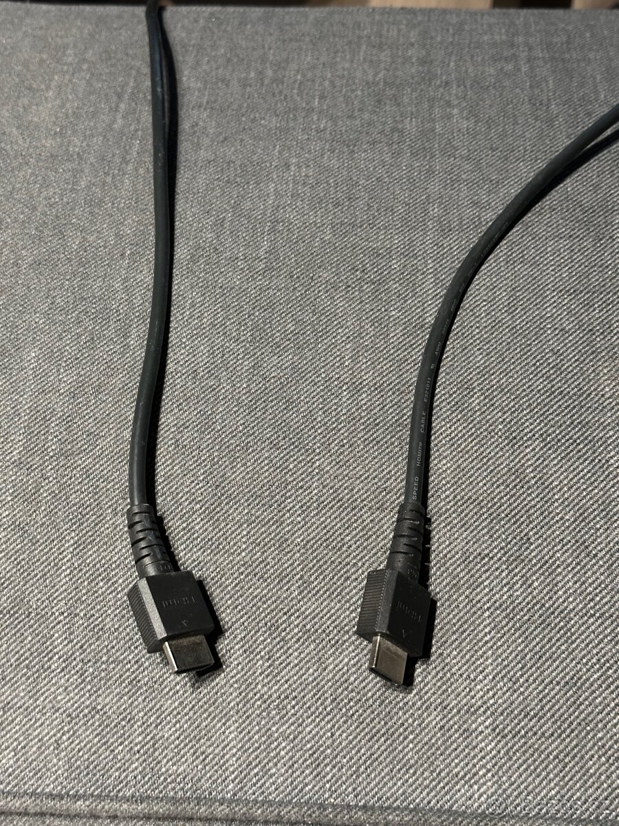 Nintendo Switch + 7 her + 2 ovladače JoyCon - 15