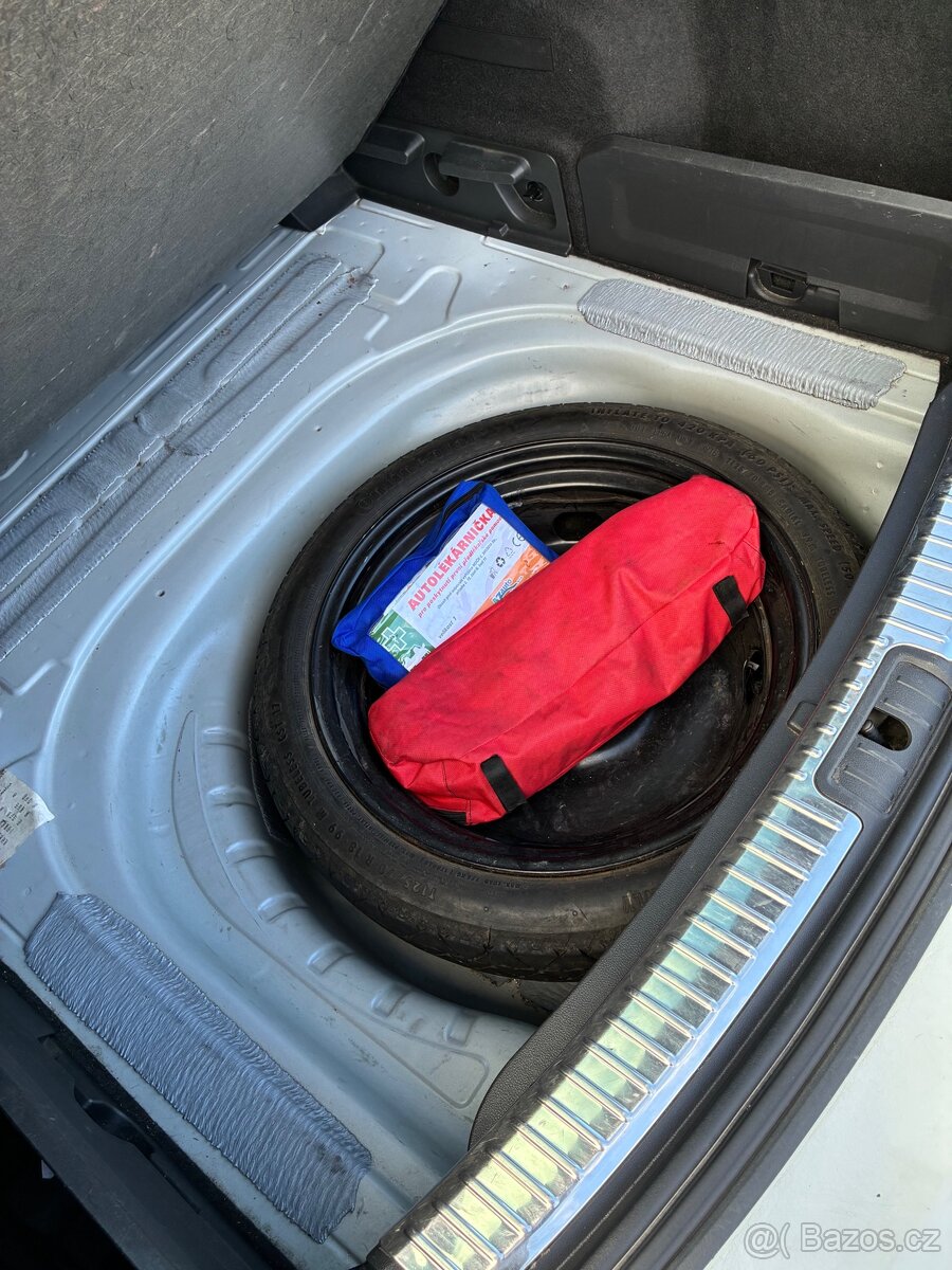 Seat Leon ST X-perience, 2.0 TDI, 4x4, 2 sady pneu - 15