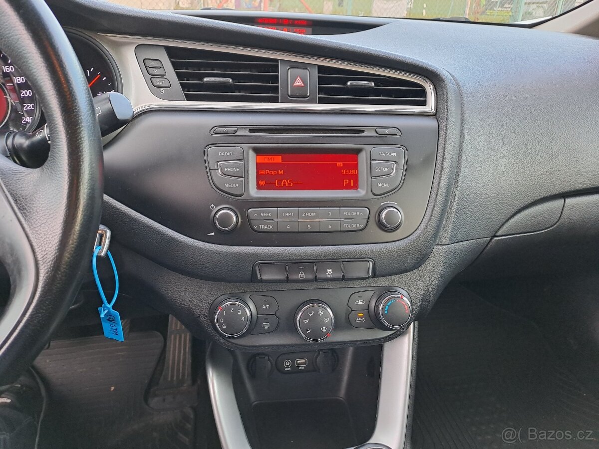 Kia Ceed 1,6 CRDI, 100 kW, SW, - 15