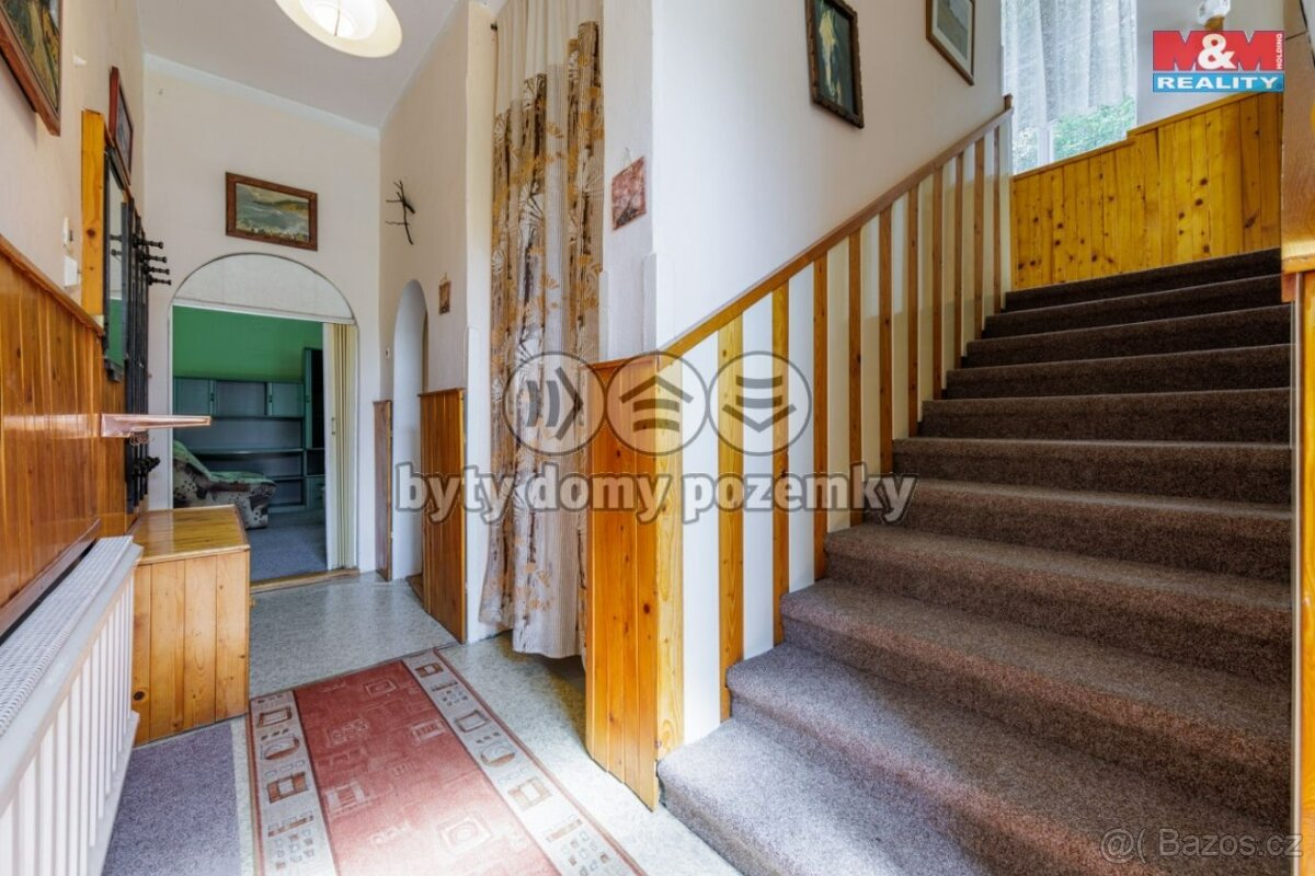 Prodej unikátního rodinného domu - 15