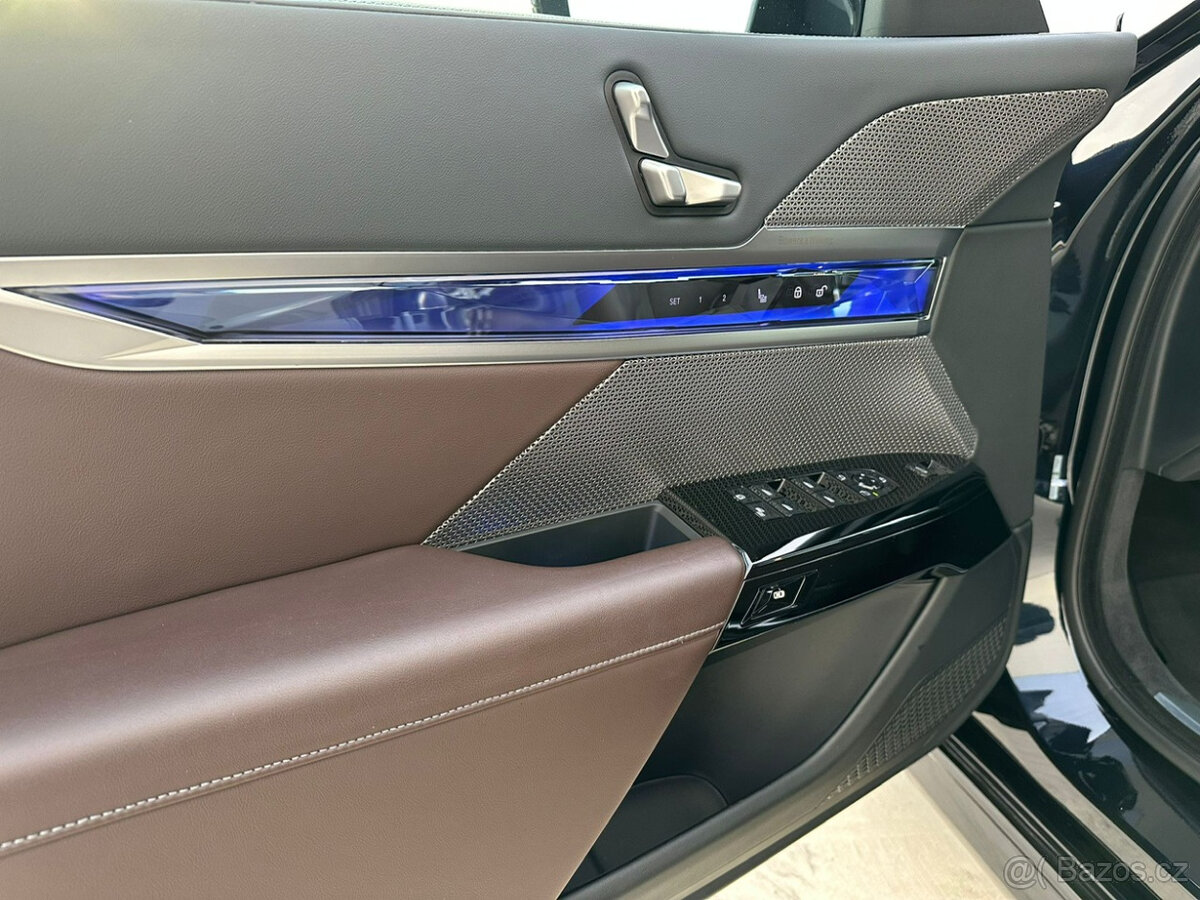 BMW Rad 7 740d mHEV xDrive A/T - 15