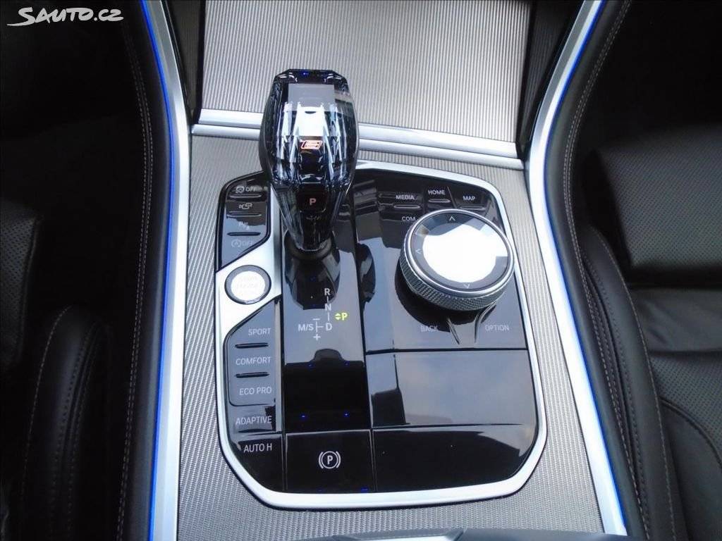 BMW Řada 8, 3,0 840d xDrive Grand Coupé - 15