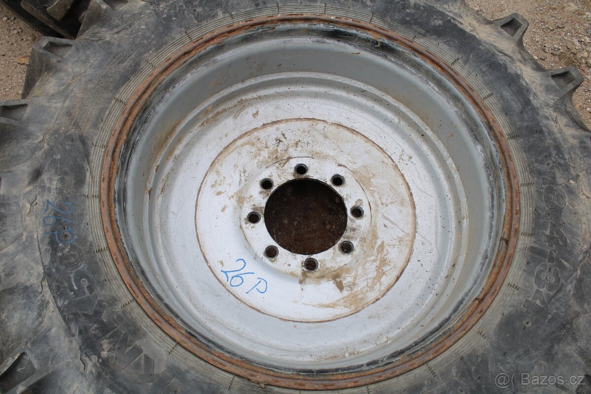 Zetor crystal zadní kola ráfky disky 18,4-34 16 pláten 3,5cm - 15