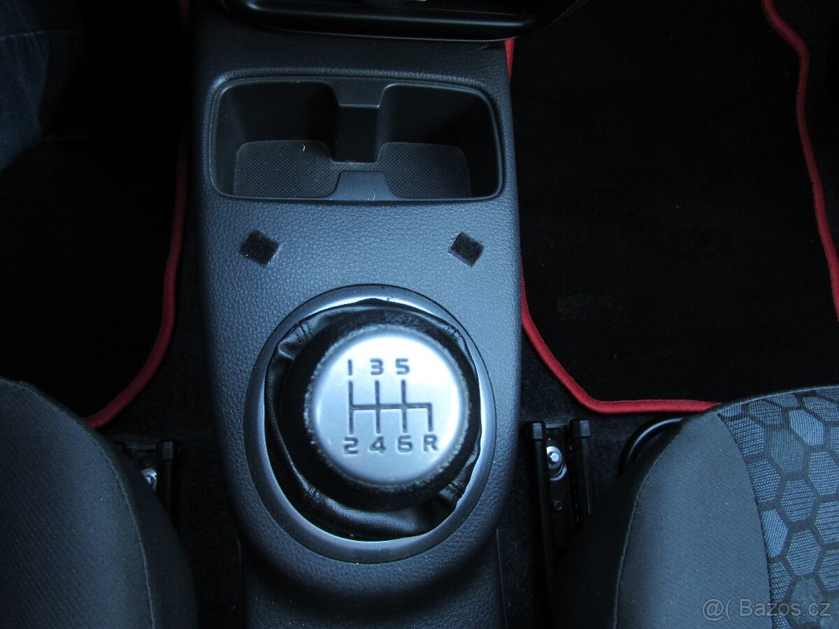 Suzuki SX4 2.0 DDiS 99kW 4x4, serviska, nová STK - 15