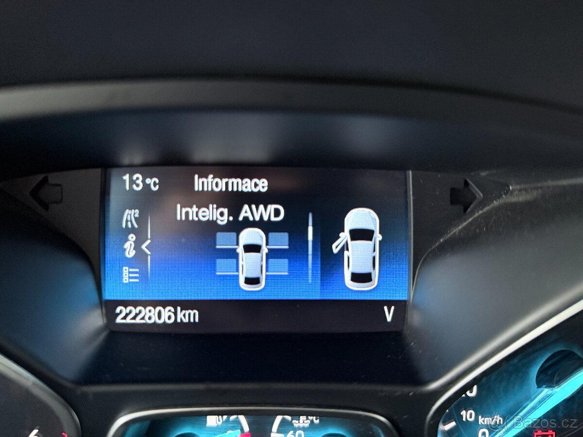 Ford Kuga 2.0 TDCi,TITANIUM,4X4,SERVIS FORD - 15