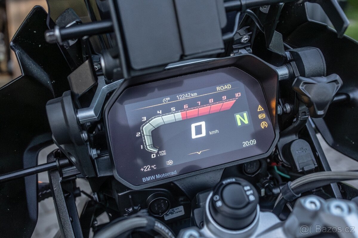 BMW R 1250 GS, Style Triple Black - 15