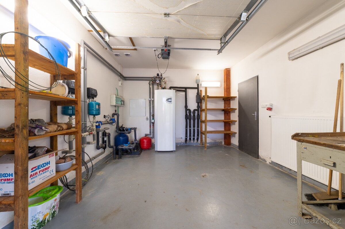 MIROŠOVICE - DŮM S VÝJIMEČNÝM KOUZLEM - 15