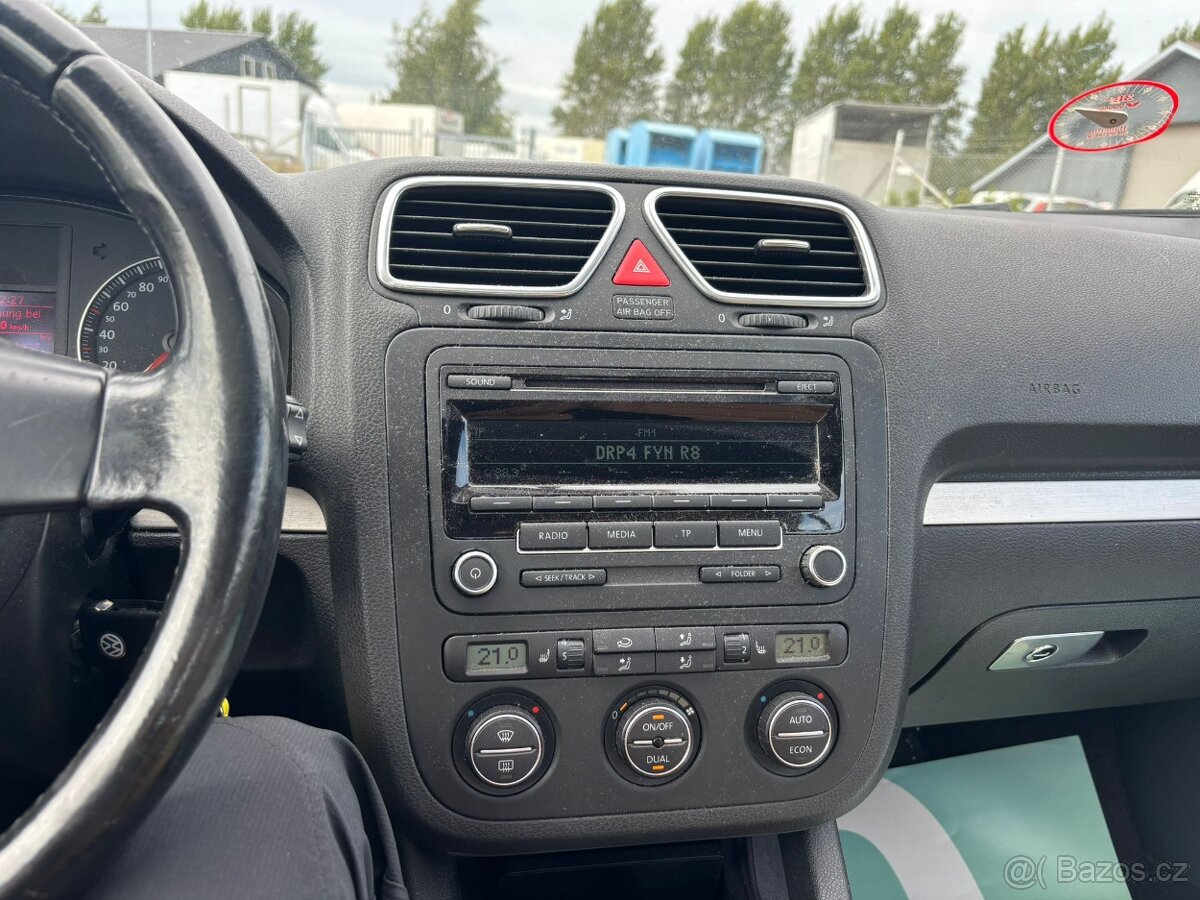 Volkswagen Eos 2,0FSi 110kW kabriolet - 15