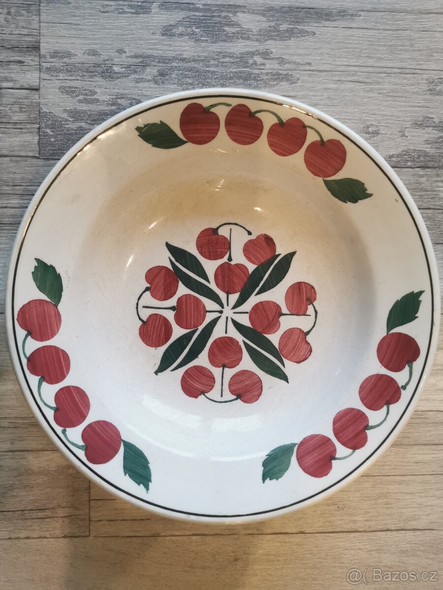 Predám staré závesné taniere - 15