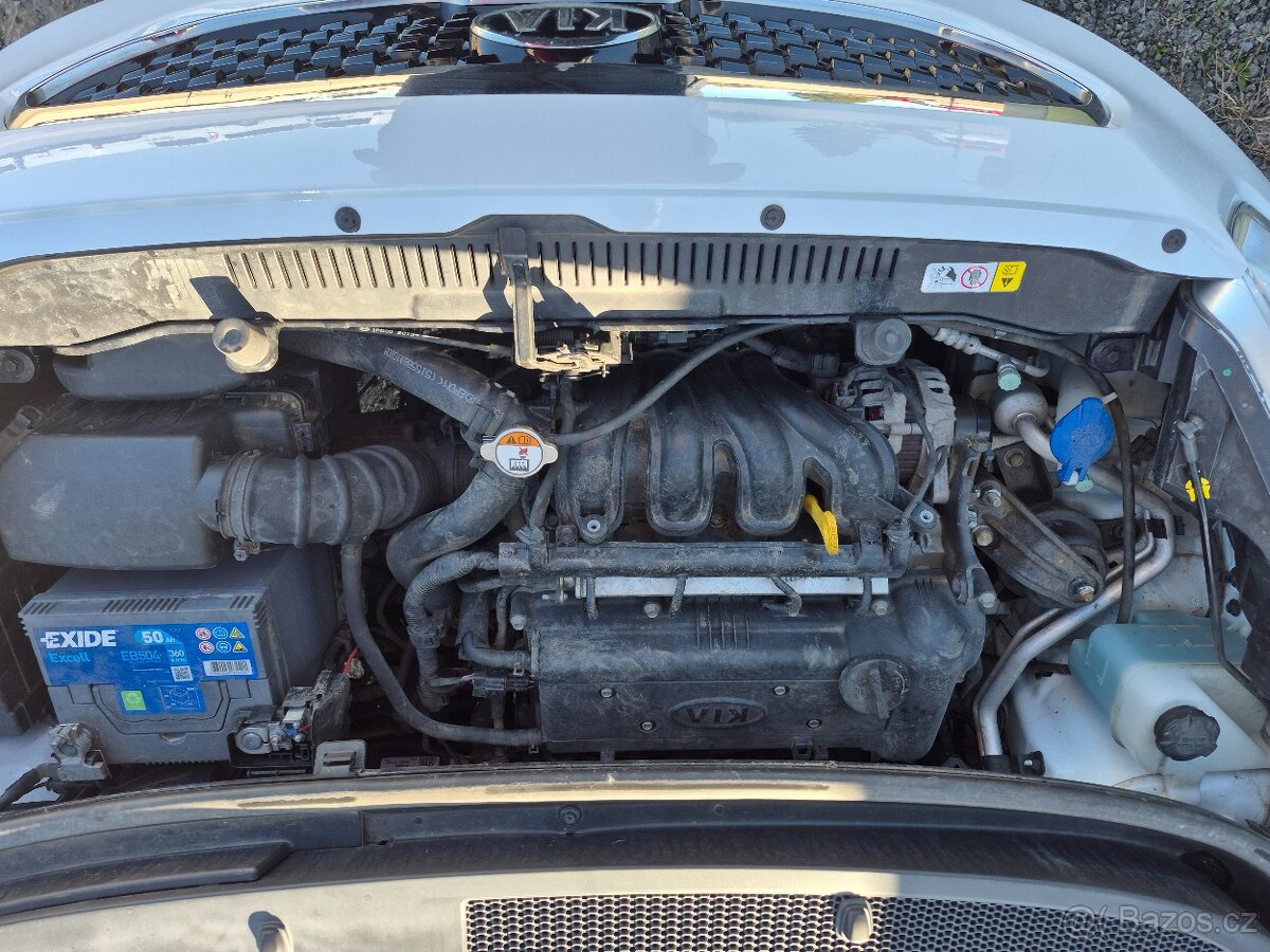 Venga, 1,4i, 66kW, serviska, ČR - 15