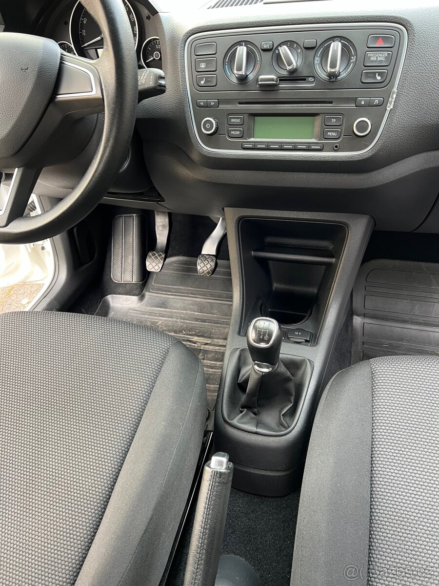 Škoda Citigo 2013 1.0 55kw, najeto 68 530km - 15