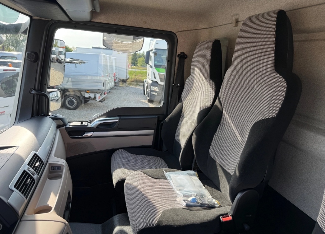 MAN TGL 12.220 - 4x2 – Skříň + Hč – EURO 6 - 15