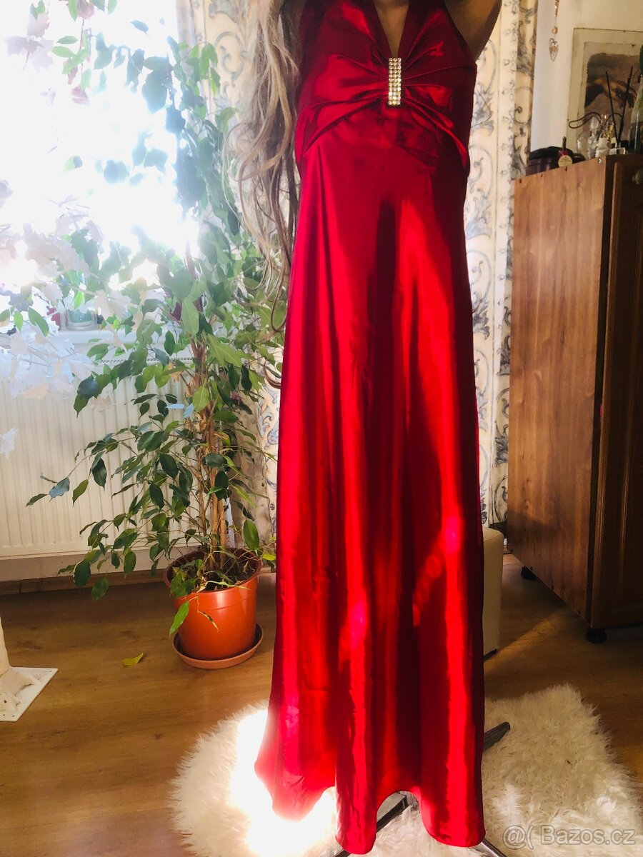 #spolecenskesaty # plesove # satenove # maturitni #cervene - 15