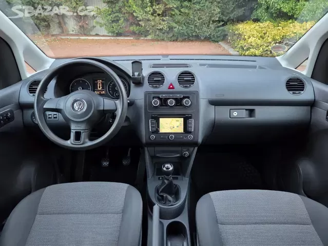 VW Caddy Maxi 2.0TDI 103kW, 2012, tažné, navi - 15