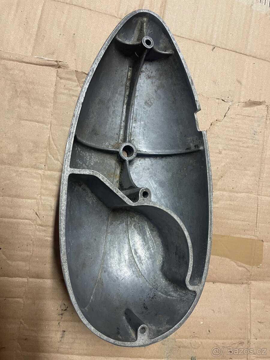 Díly na jawa panelka,skútr “prase” a péráka - 15