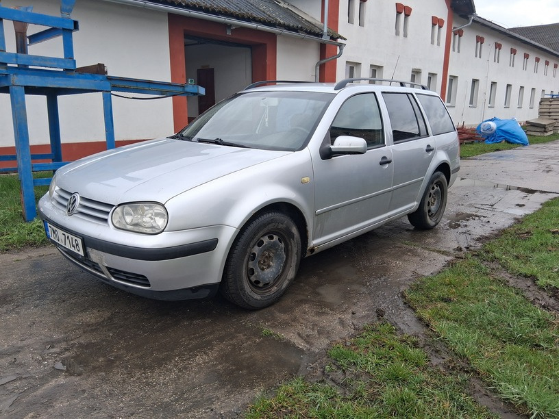 Prodám VW GOLF TDI 2003 - 15