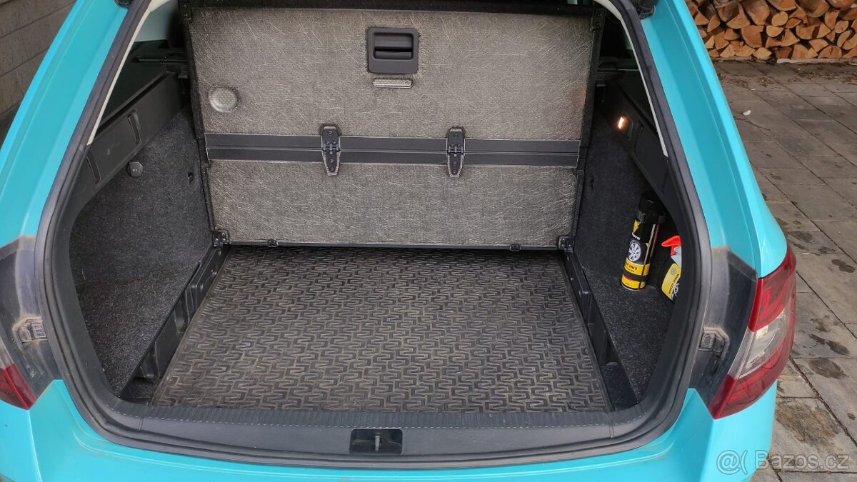 Škoda Octavia style combi 2.0.TDI 110 kw - 15