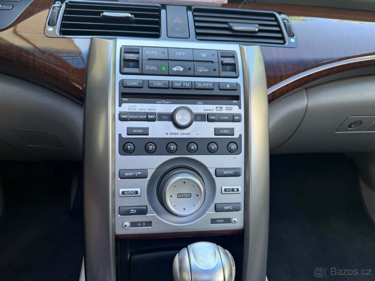 Honda Legend 3.5 V-tec 4x4 217kw Nová STK Plná výbava - 15