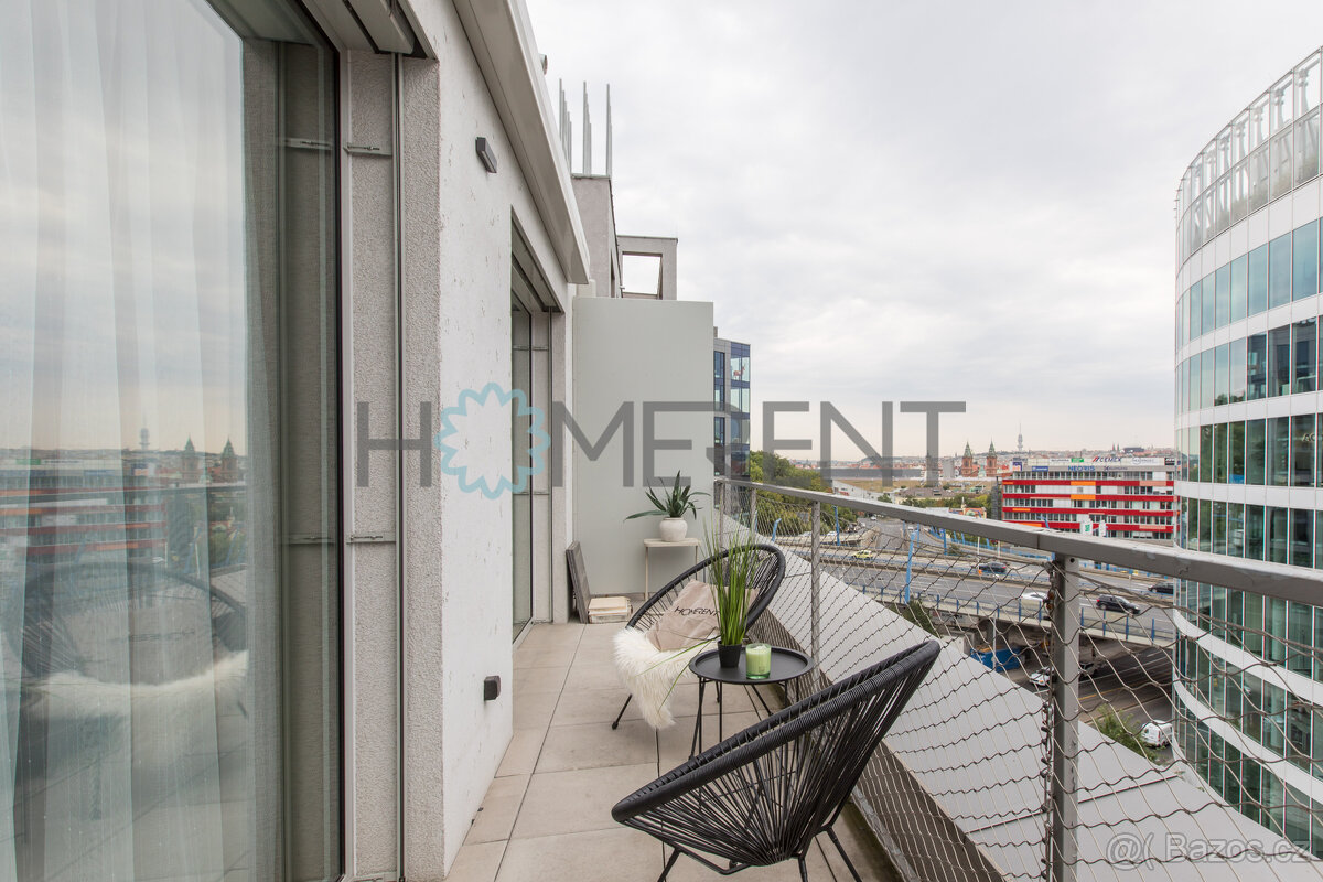 Moderní byt 1+kk s velkým balkonem a sdílenou terasou – Smíc - 15