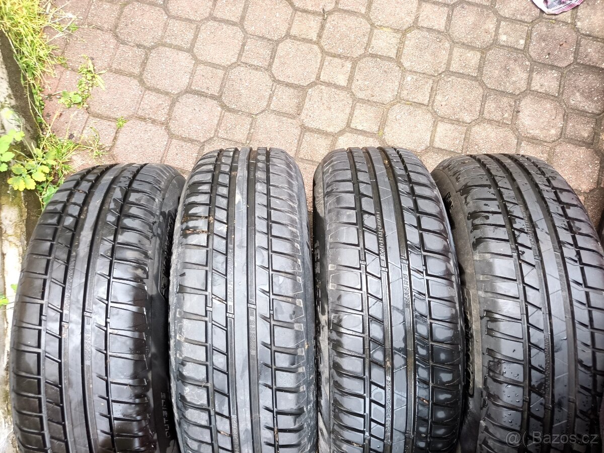 Letní pneu185/65/R15 s alu disky - 15
