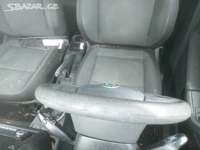 Škoda Fabia II Combi - na díly nebo zástavbu motoru - 15