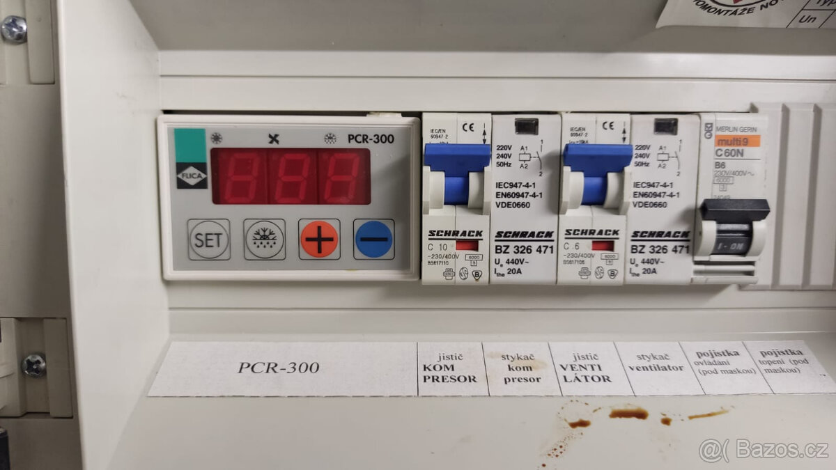 chladící a mrazící box - 15