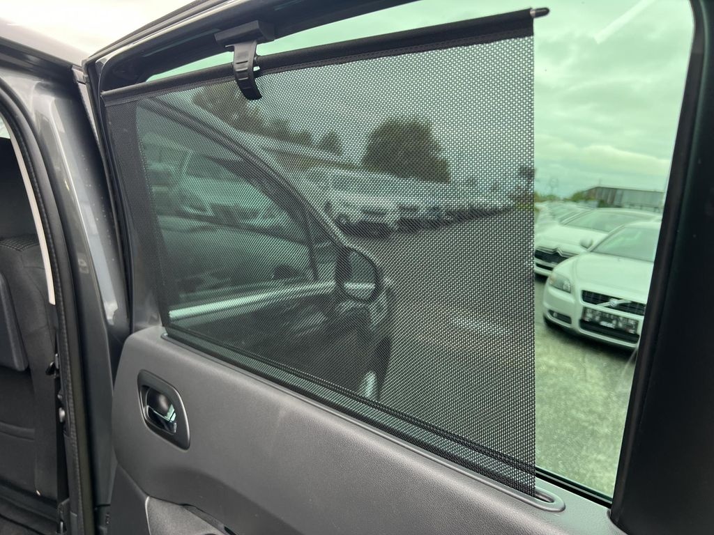 🚗 Peugeot 5008 2.0HDi NAVI KAMERA TAŽNÉ ALU - 15