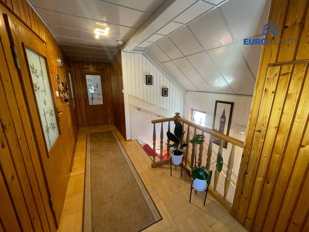 Prodej, Rodinný dům, 146m2, Rodewisch, Německo - 15