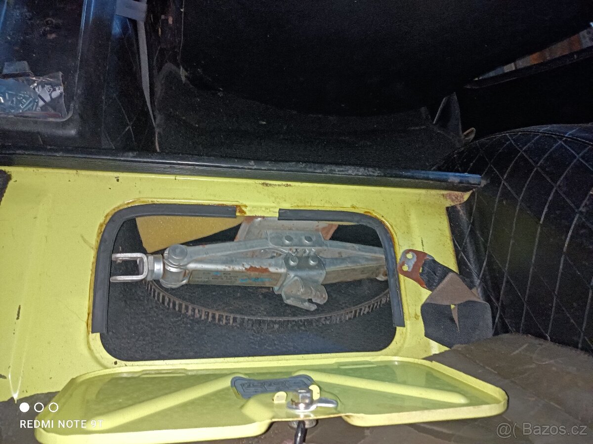 Datsun 240Z, manuál - 15