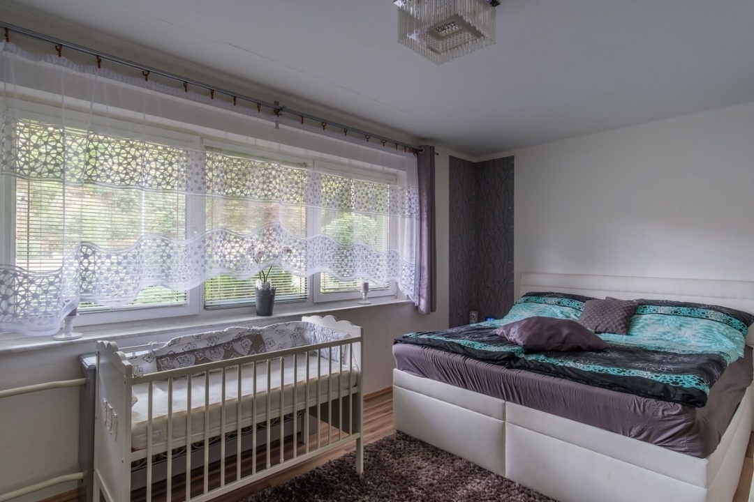 Prodej vícegeneračního domu Úštěk - 15