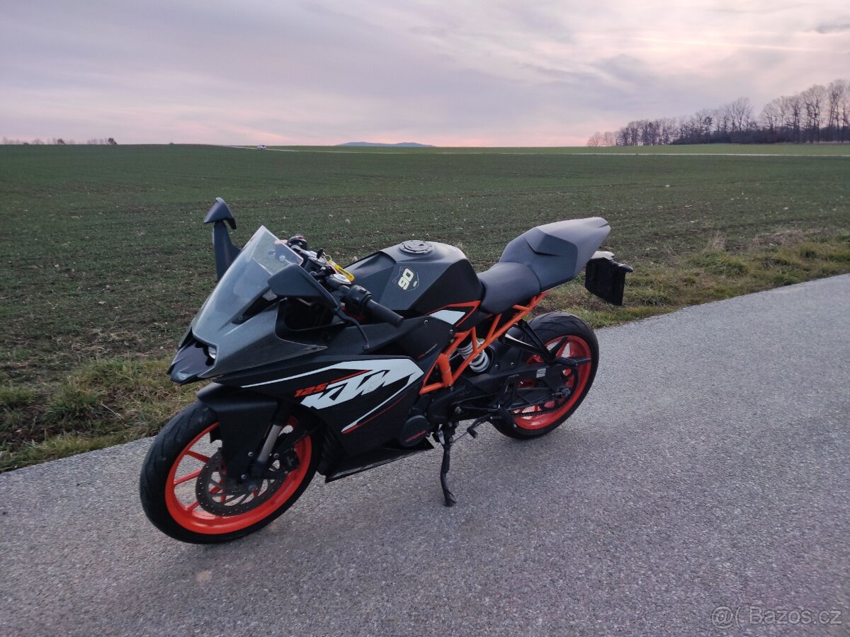 KTM RC 125 - 15