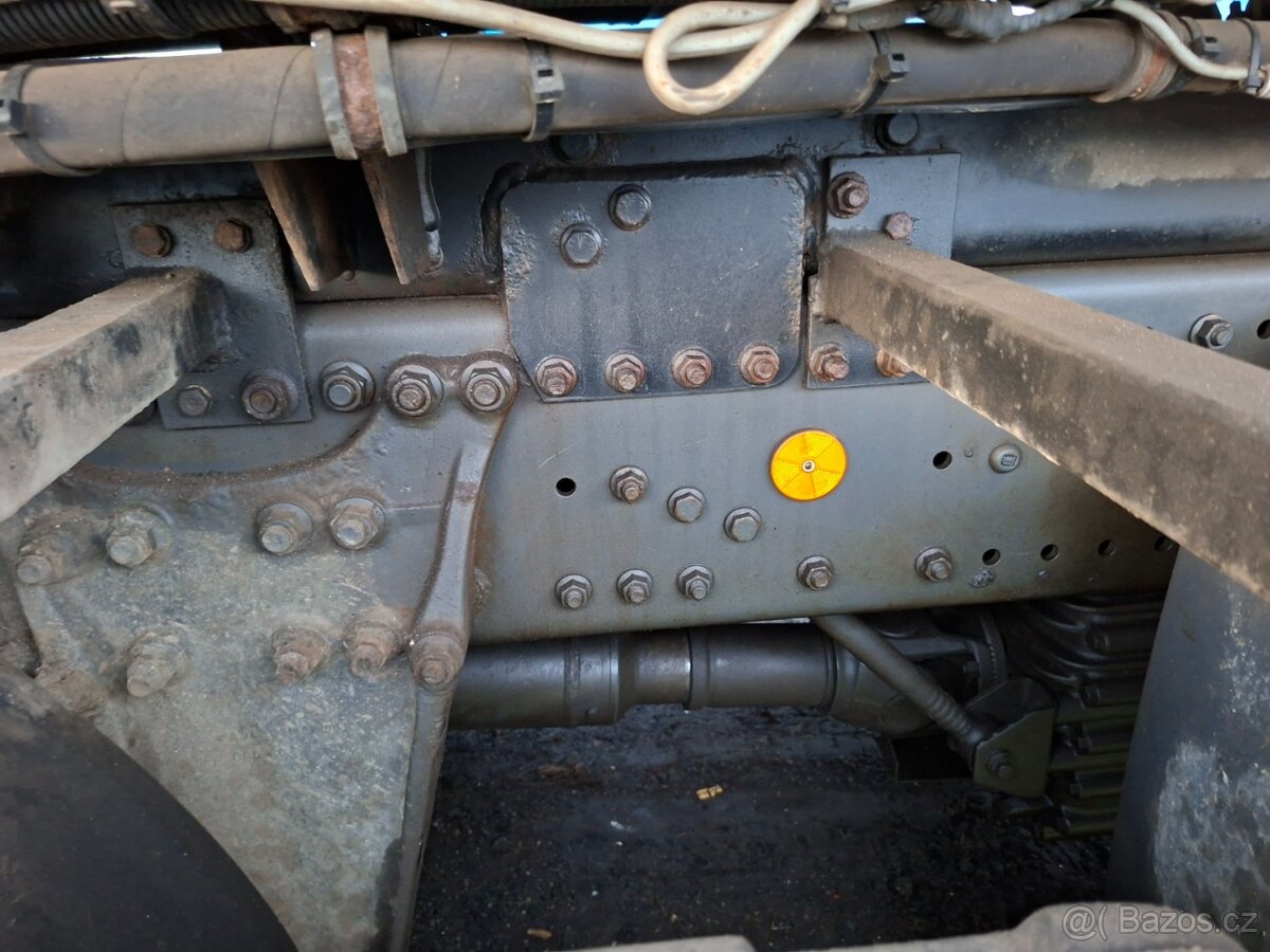 MB ACTROS 1832 6X4 - 15