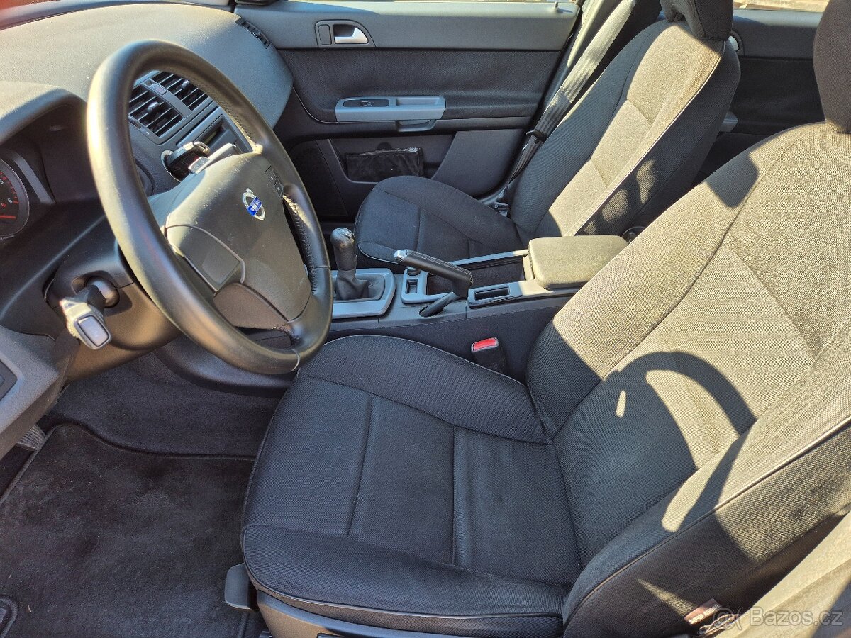 Volvo V50 1.6D,80KW,KLIMA,BEZ KOROZE,R.V.2010 - 15