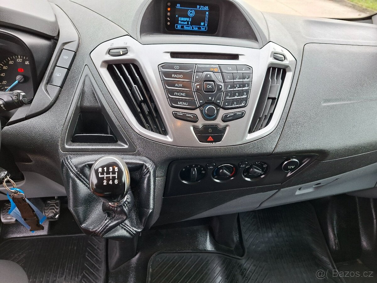 Ford Transit Custom 2,2 D 9 míst - 15