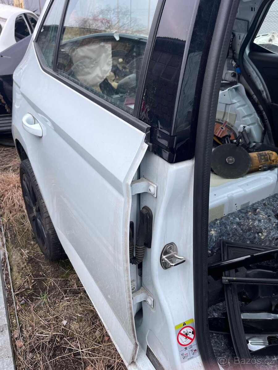 Škoda Fabia 3 na dily - 15