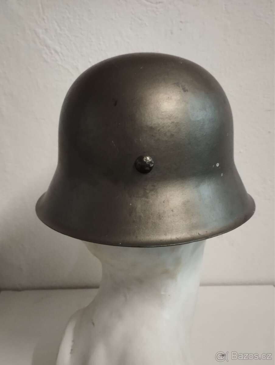 Německá helma WW2 - 15