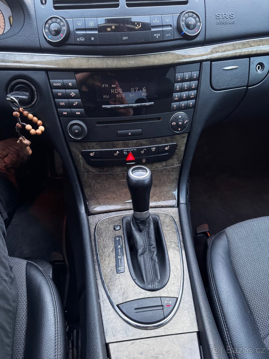 Mercedes Benz w211 - 15