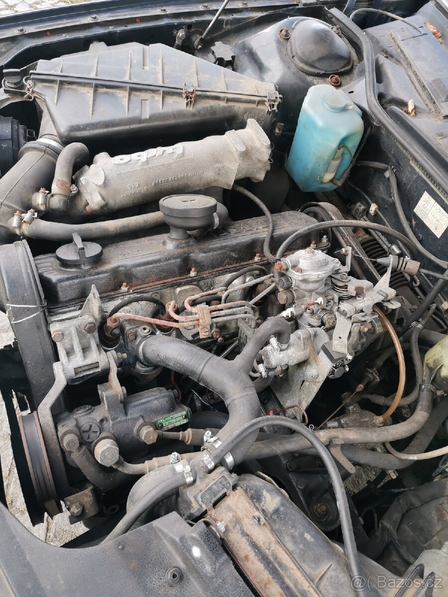 Audi 100 c3 2.0 turbo diesel 5 válec - 15