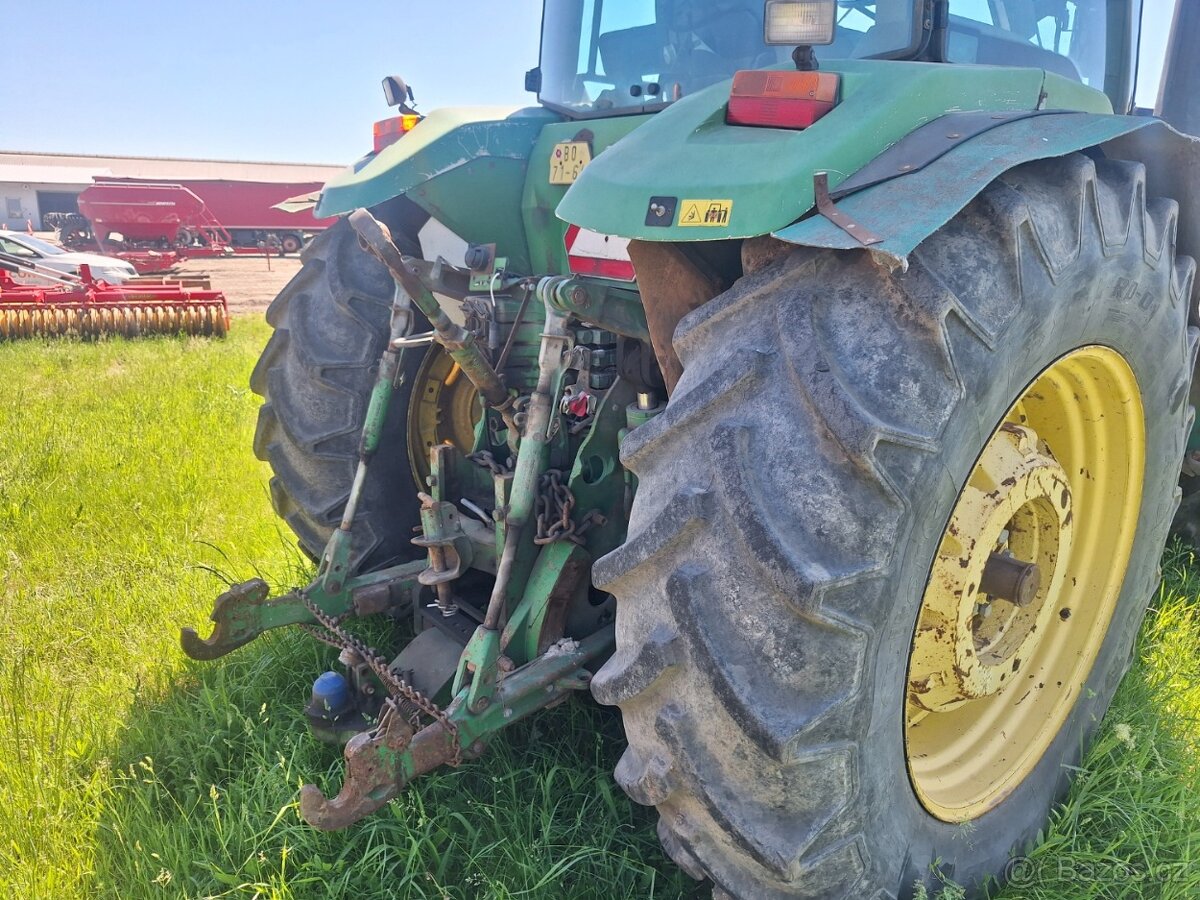 JOHN DEERE 8200 4X4 - 15