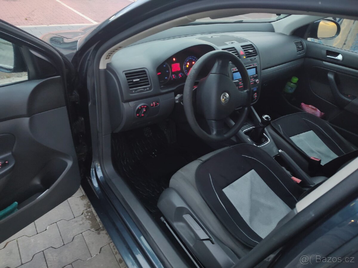 Prodám golf 5 1.9 TDI 2007 STK 11.2027 - 15