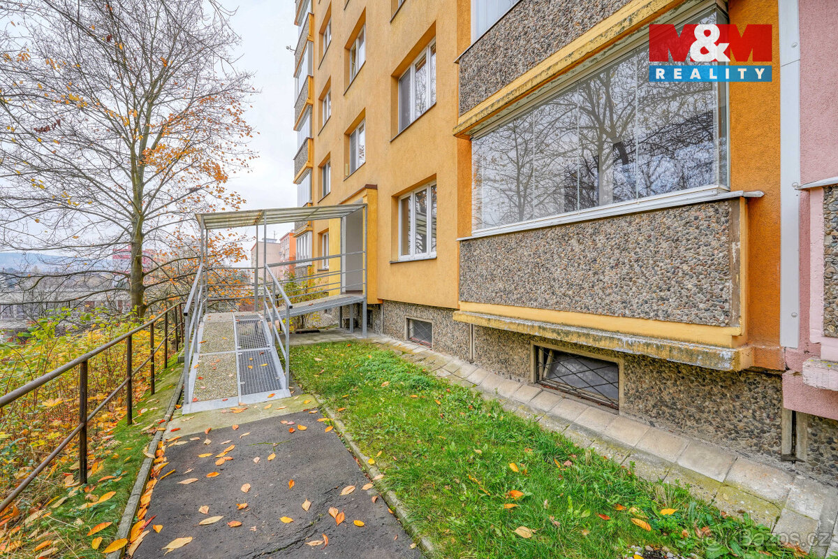 Prodej bytu 3+1, 84 m², Karlovy Vary, ul. Sibiřská - 15