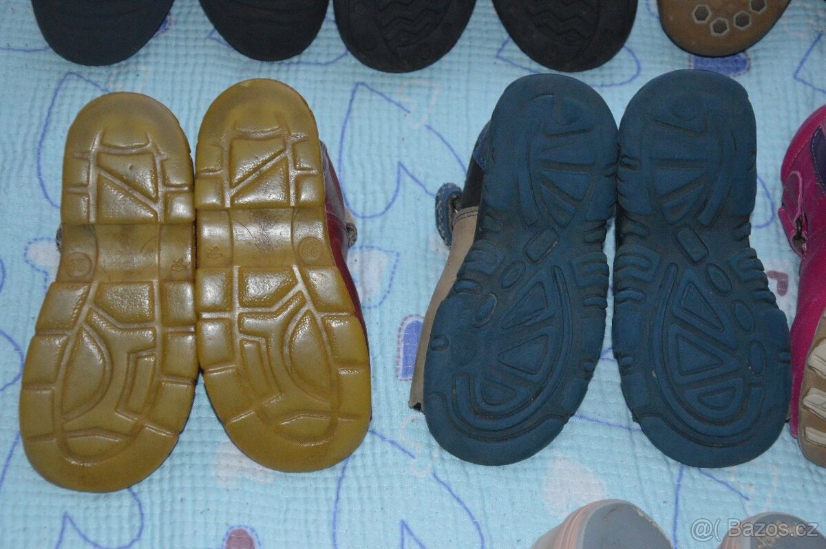 28 Essi DPK Fare DZO Pegres JD Mod boty sandálky - 15