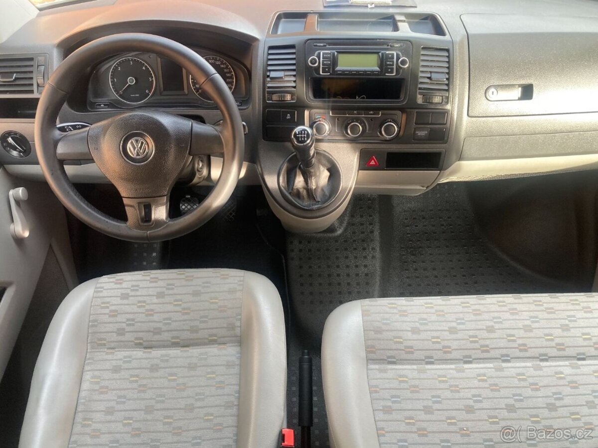 VOLKSWAGEN TRANSPORTER T5 2,0 TDi 4MOTION - 15