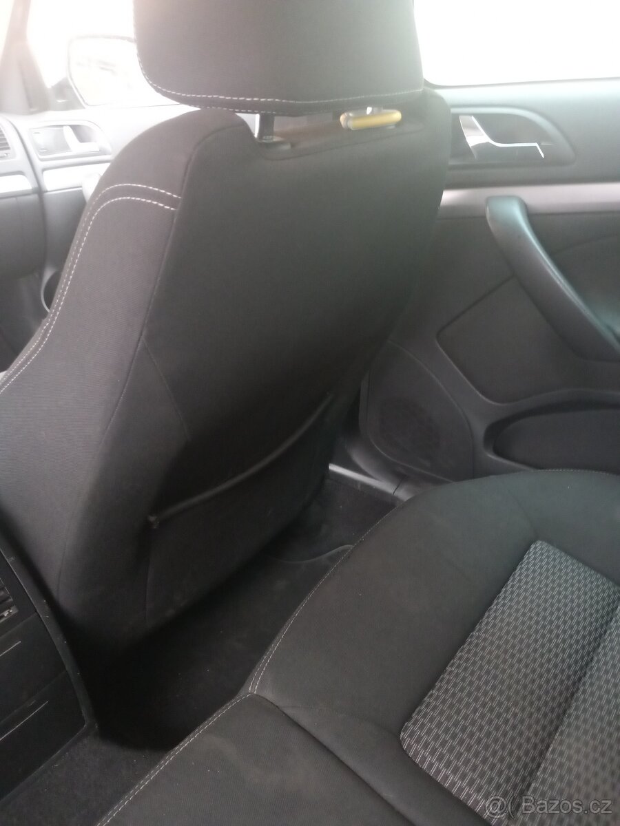 ŠKODA OCTAVIA 2 1.9 TDI 77KW 2009 FACELIFT DSG - 15