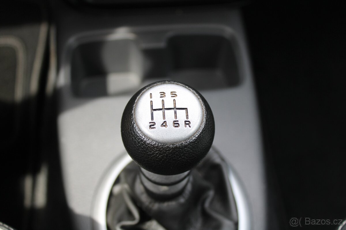 Suzuki SX4, 2,0DDiS 99KW, SERVISKA, TOP STAV, r.v. 2013 - 15